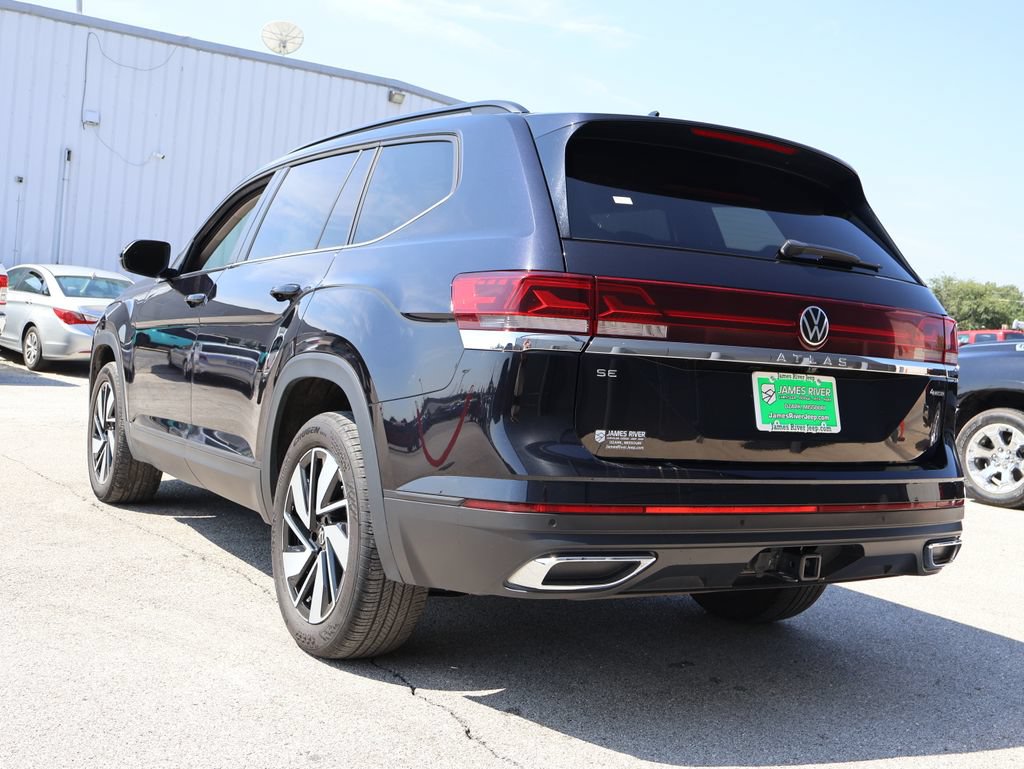 Used 2026 Volkswagen Atlas SE AWD/4WD image 3