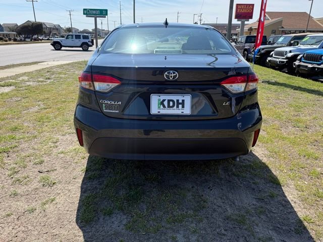 Used 2025 Toyota Corolla LE FWD image 6