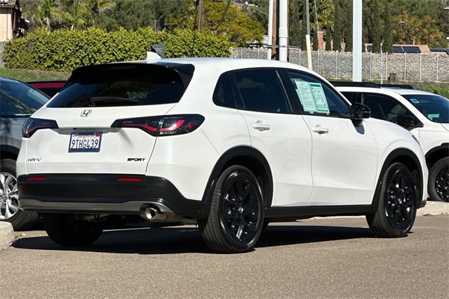 Used 2025 Honda HR-V Sport image 5