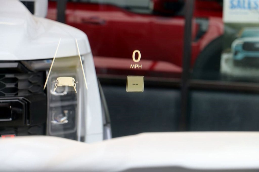 Used 2021 GMC Sierra 1500 AT4 w/ AT4 Premium Package image 15