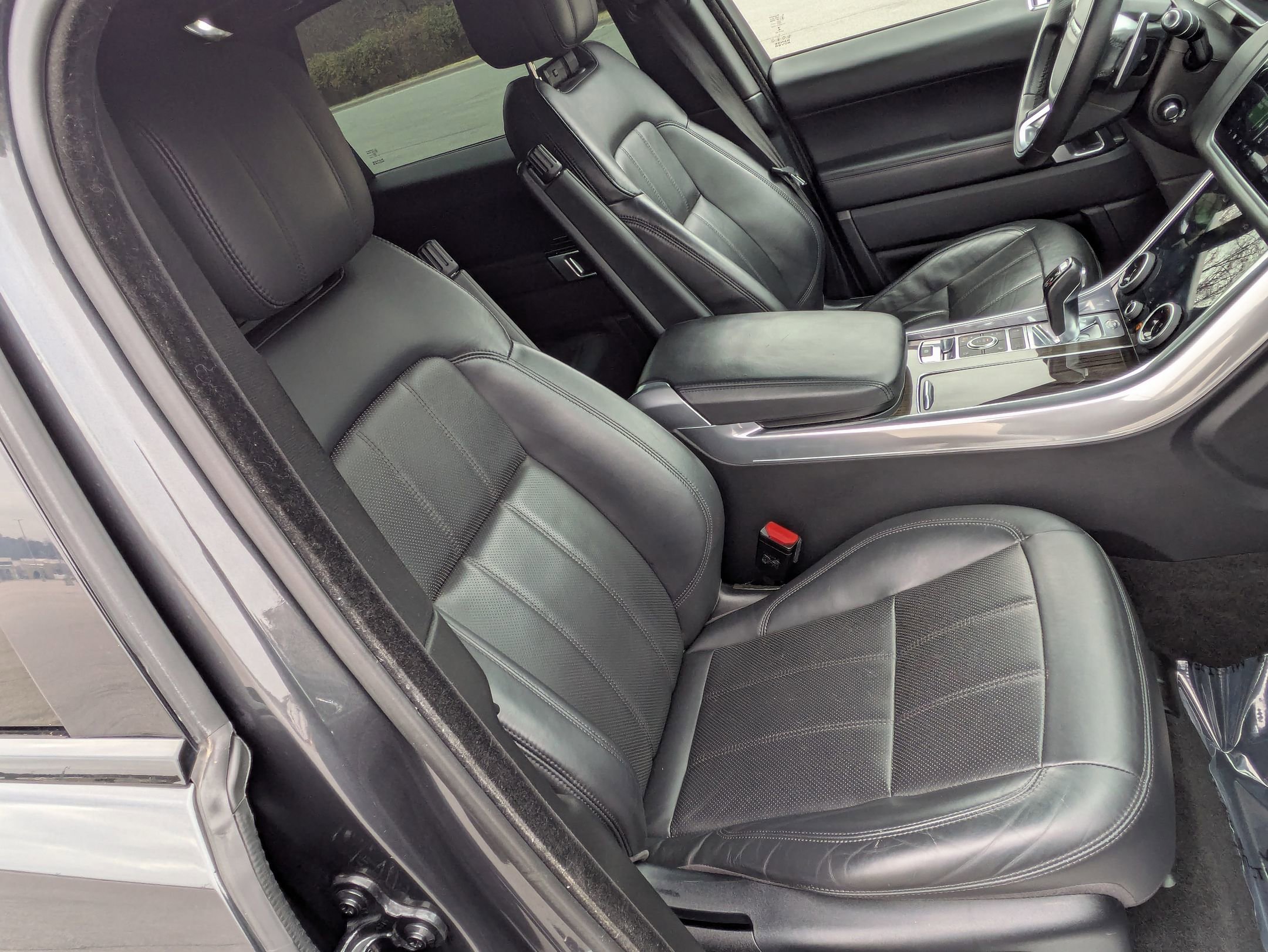 Used 2020 Land Rover Range Rover Sport HSE Dynamic image 30