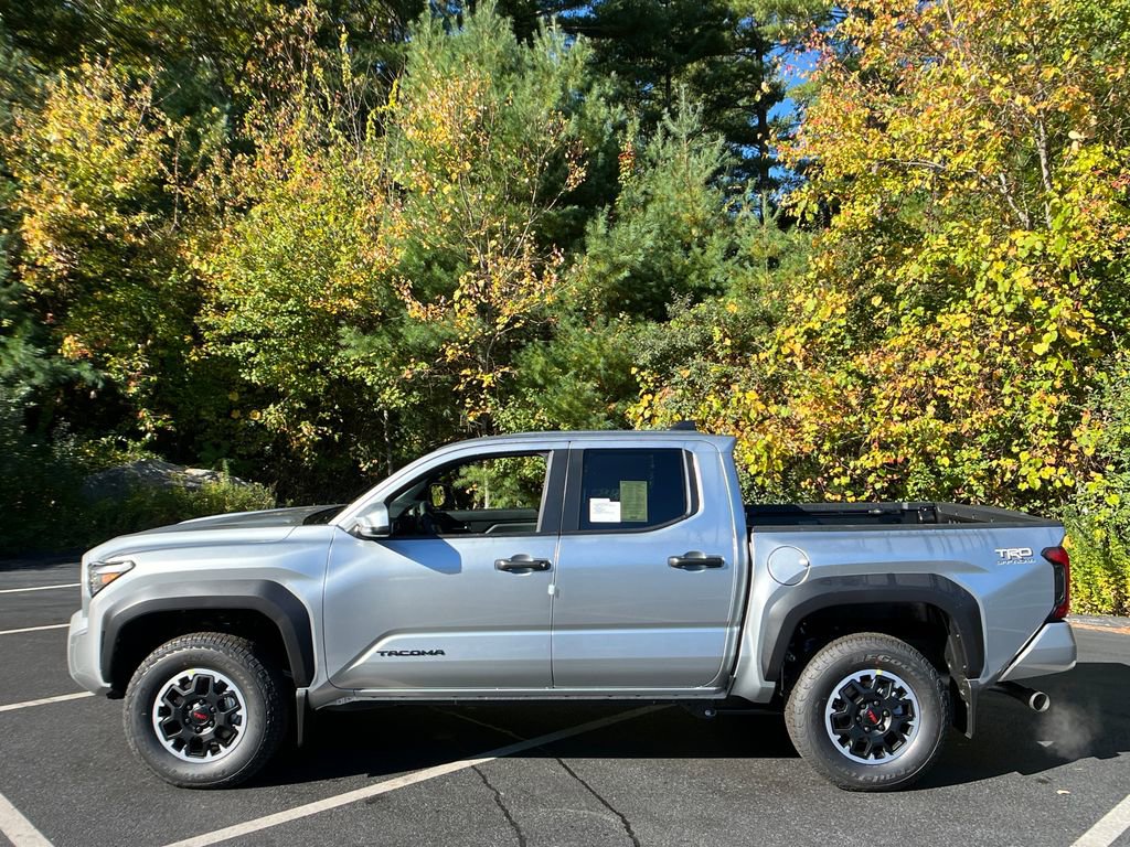 New 2025 Toyota Tacoma TRD Off-Road image 2