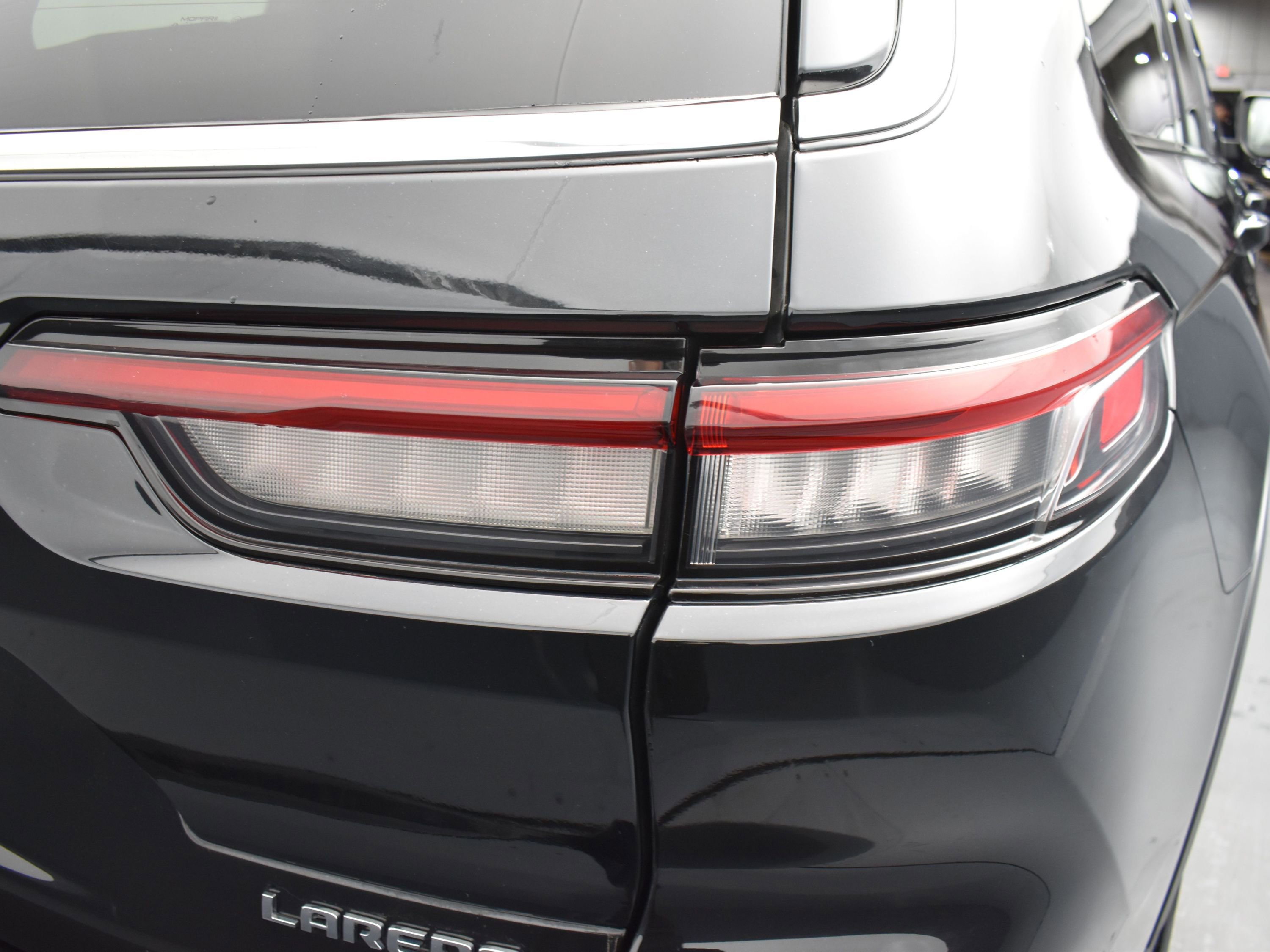 Used 2022 Jeep Grand Cherokee L Laredo w/ Luxury Tech Group I image 8