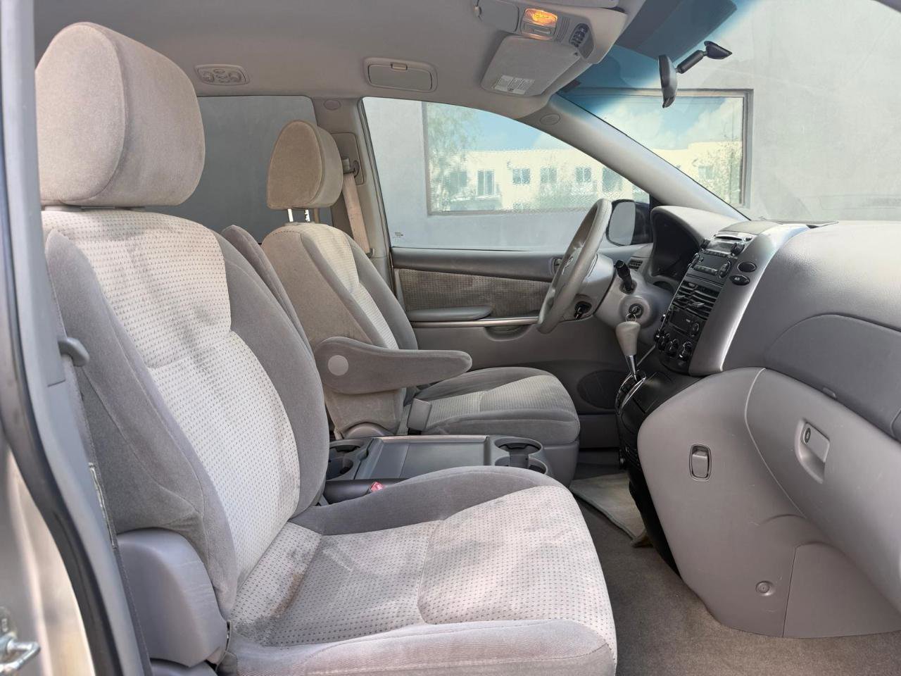 Used 2009 Toyota Sienna LE image 15
