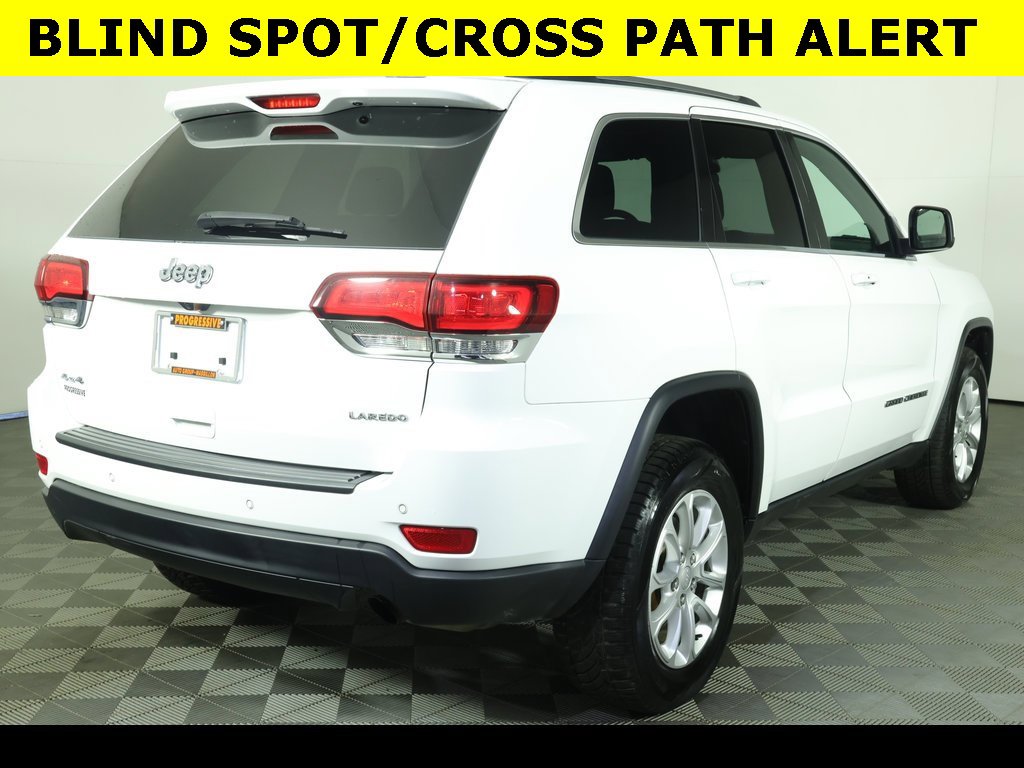Used 2021 Jeep Grand Cherokee Laredo image 11