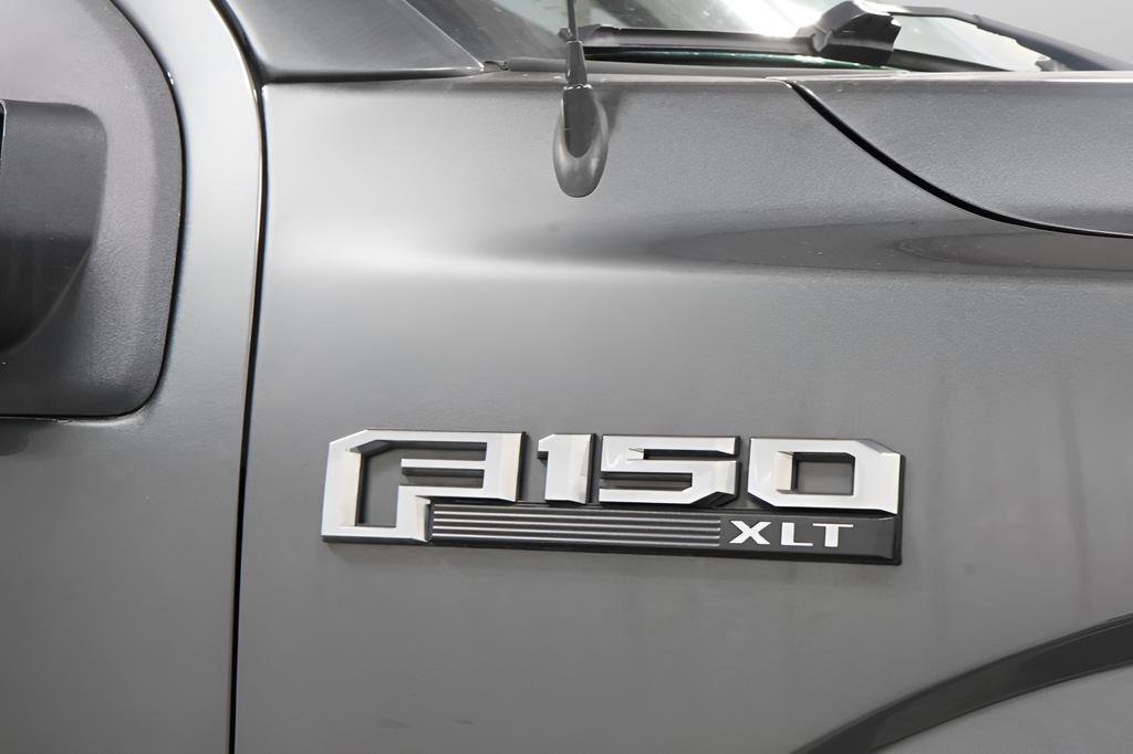 Used 2016 Ford F150 XLT w/ Equipment Group 302A Luxury image 10