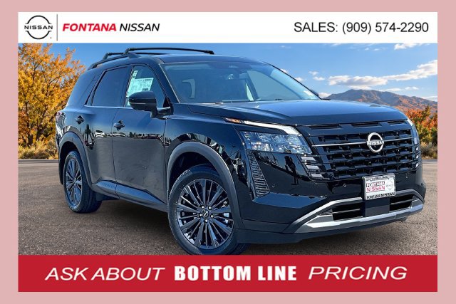 New 2026 Nissan Pathfinder SL w/ SL Premium Package (P04)
