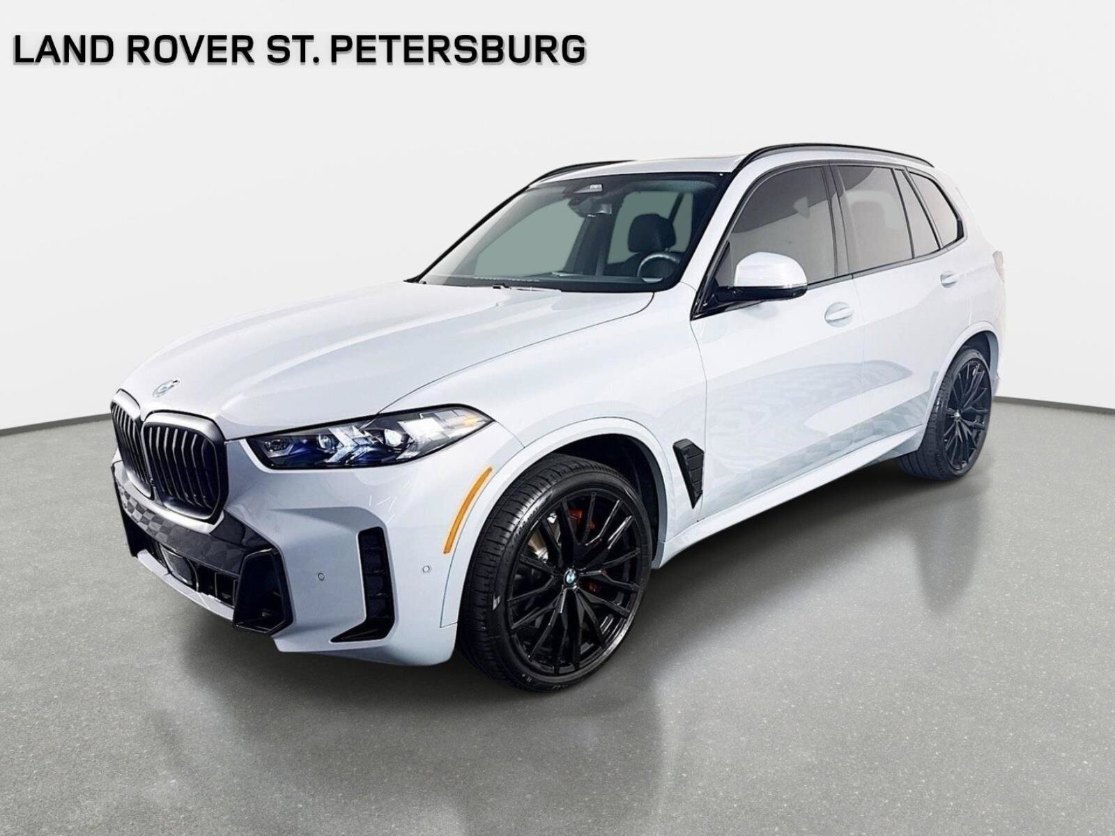 Used 2026 BMW X5 xDrive40i w/ M Sport Package AWD/4WD image 1