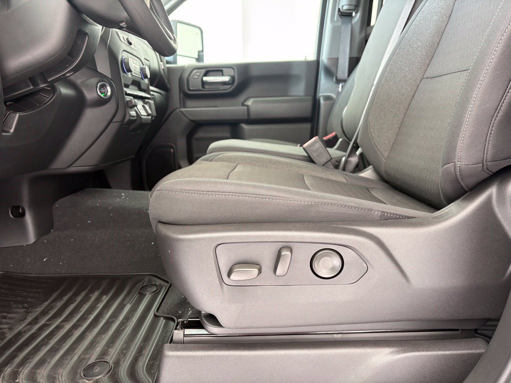 New 2026 Chevrolet Silverado 2500 Custom w/ Custom Value Package AWD/4WD image 26