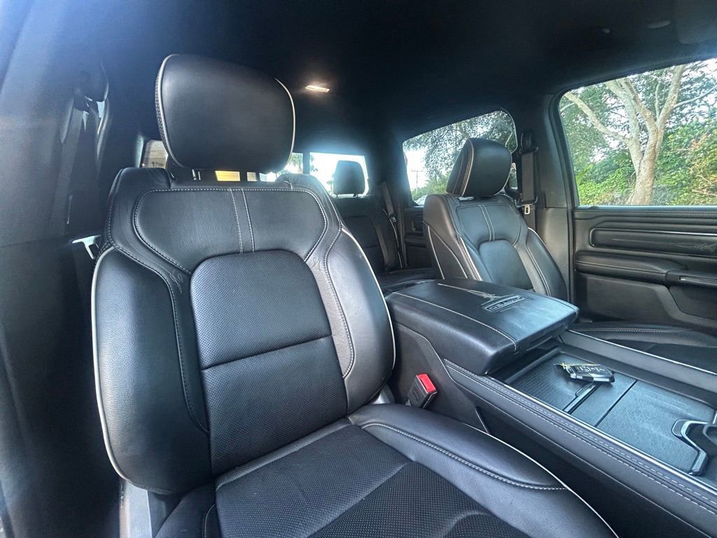 Used 2022 RAM 1500 Limited w/ Body Color Bumper Group image 31