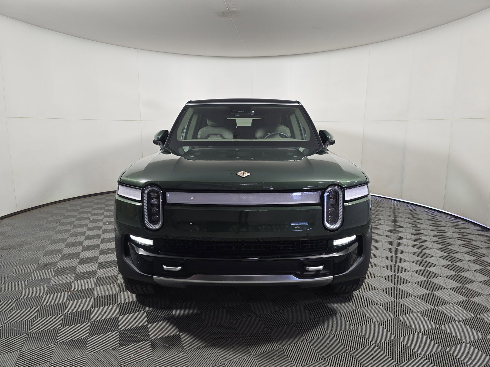 Used 2022 Rivian R1S Launch Edition image 8