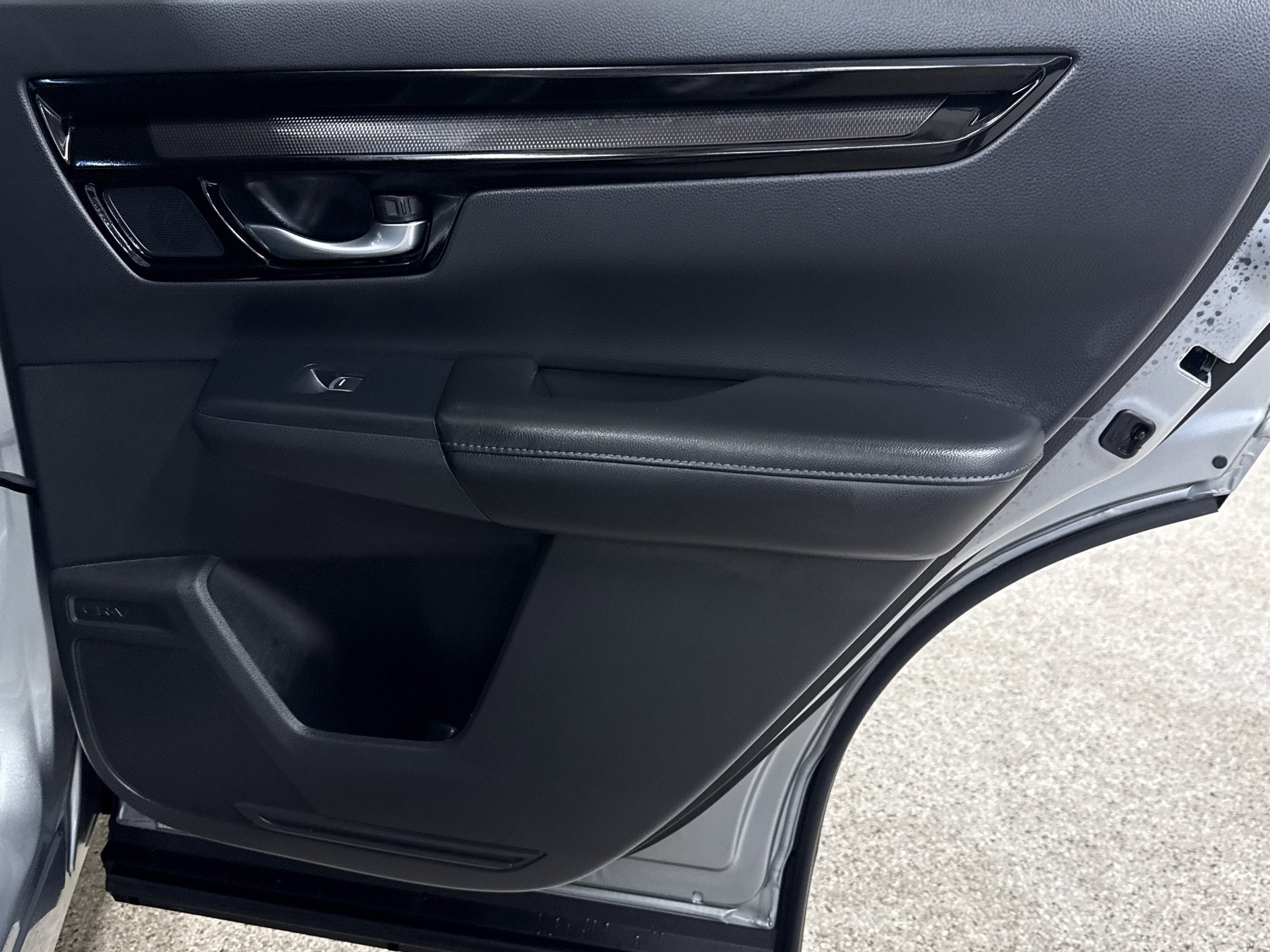 Used 2023 Honda CR-V EX-L image 16