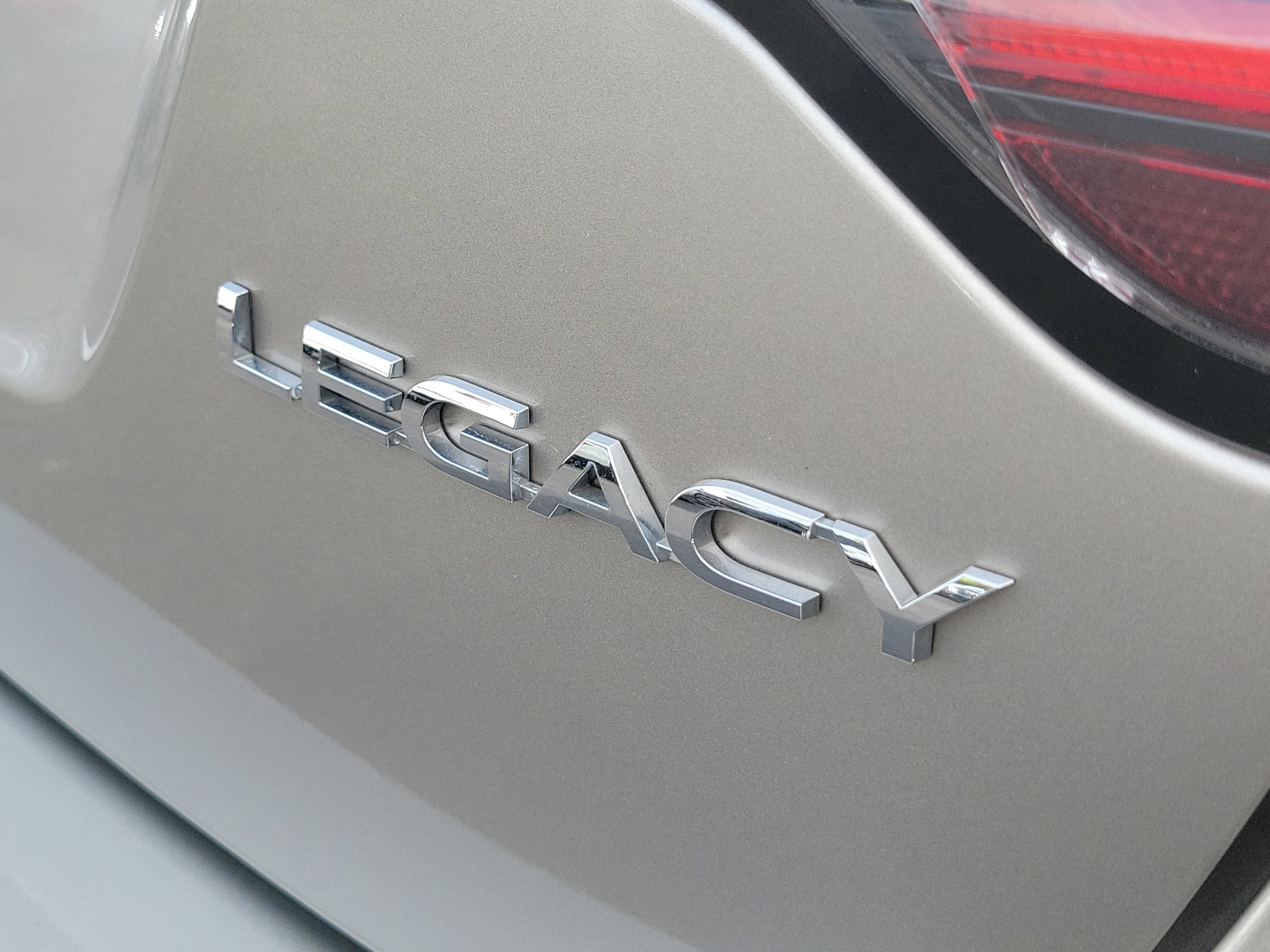 Used 2020 Subaru Legacy Limited image 10