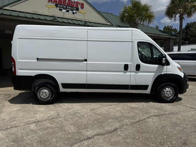 Used 2025 RAM ProMaster 2500 w/ Convenience Group FWD image 4