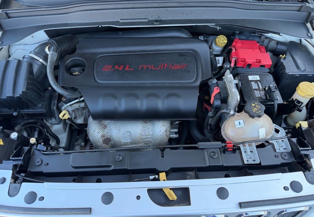 Used 2018 Jeep Renegade Limited w/ UConnect 8.4 Nav Group image 33