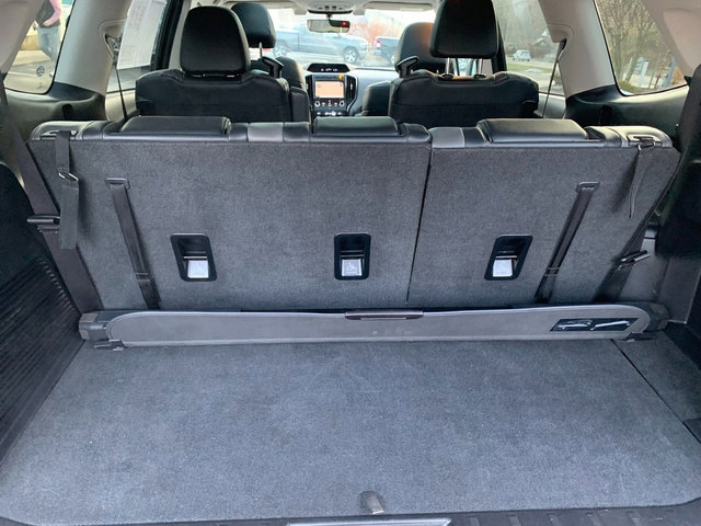 Used 2022 Subaru Ascent Onyx Edition image 4