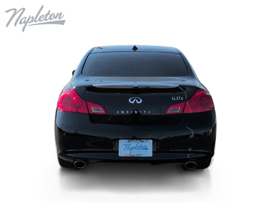 Used 2013 INFINITI G37 x Sedan w/ Premium Pkg AWD/4WD image 4