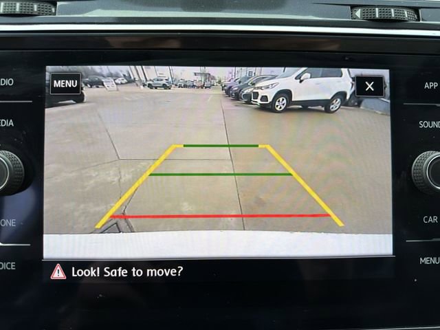 Used 2019 Volkswagen Tiguan SE w/ Panoramic Sunroof Package image 19