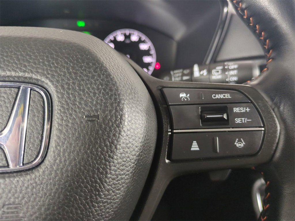Used 2025 Honda CR-V Sport image 32