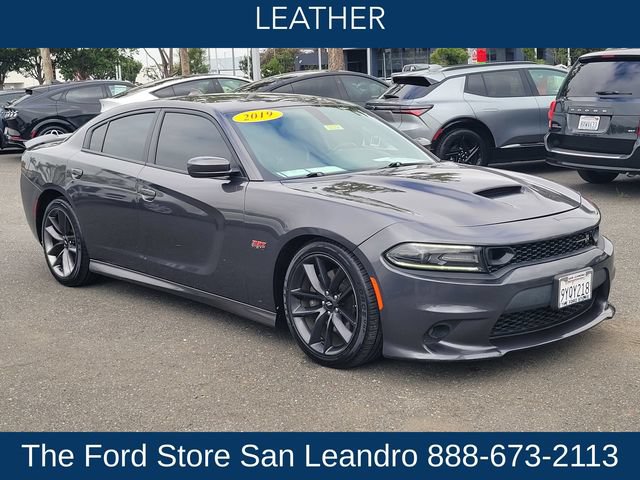 Used 2019 Dodge Charger Scat Pack w/ Plus Group RWD image 3
