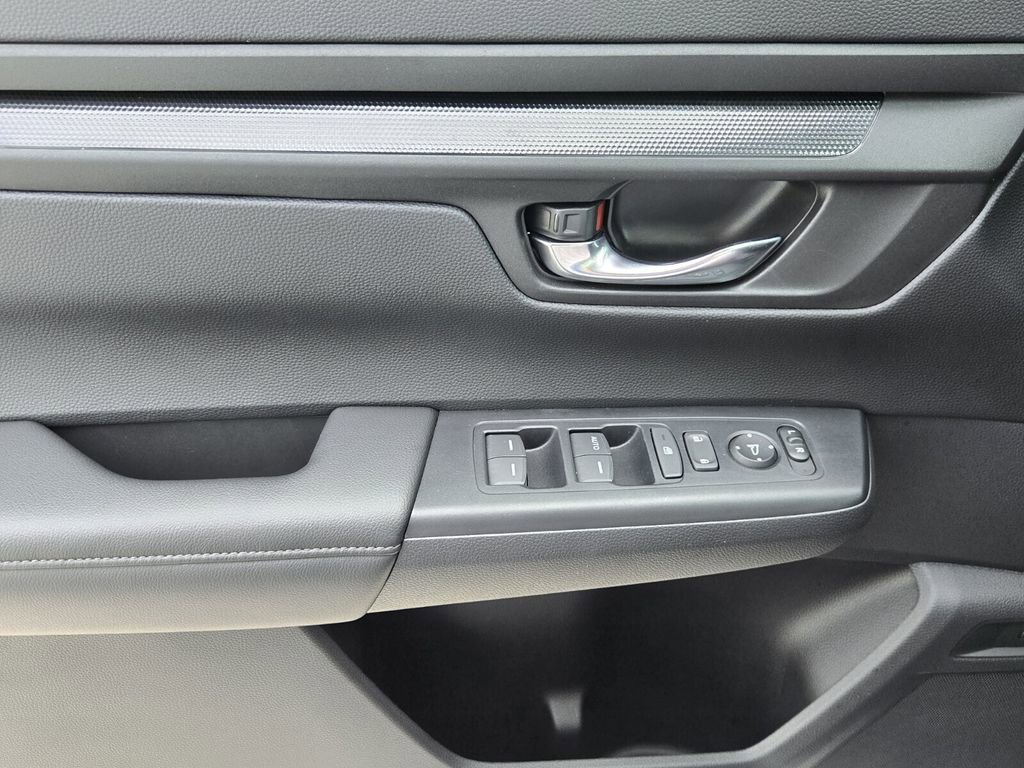 Certified 2025 Honda CR-V LX image 25