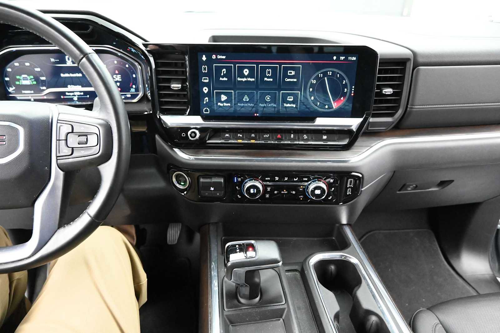 Used 2024 GMC Sierra 1500 SLT w/ SLT Premium Plus Package AWD/4WD image 14