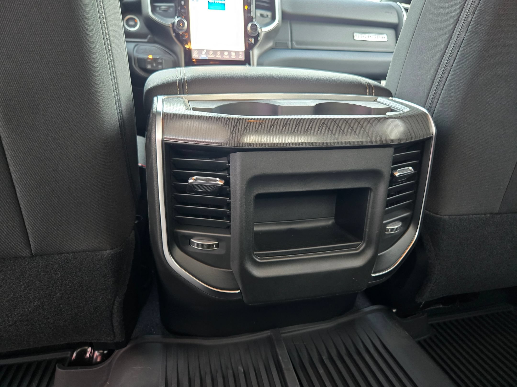 New 2026 RAM 2500 Big Horn AWD/4WD image 33
