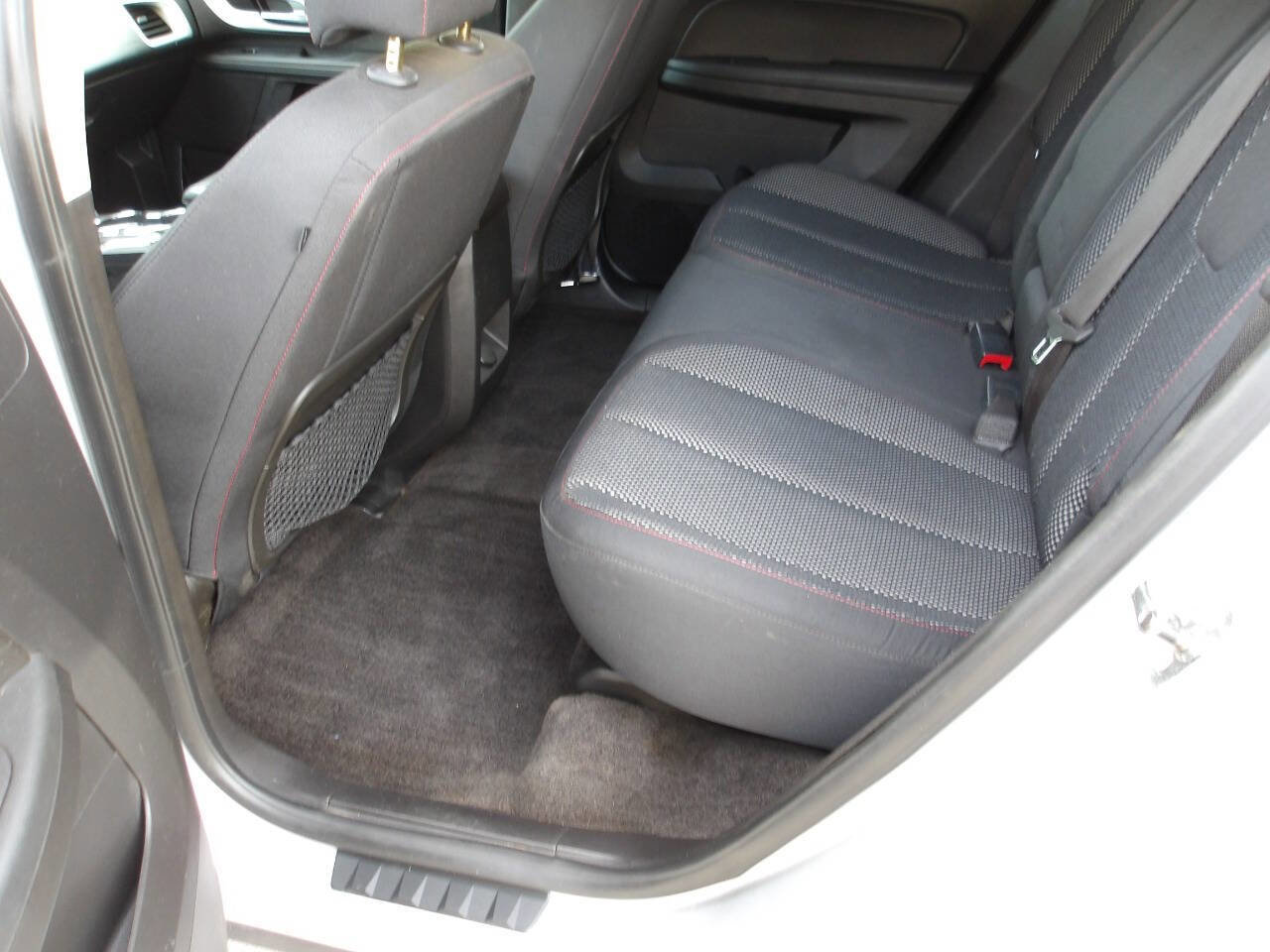 Used 2011 Chevrolet Equinox LT image 20