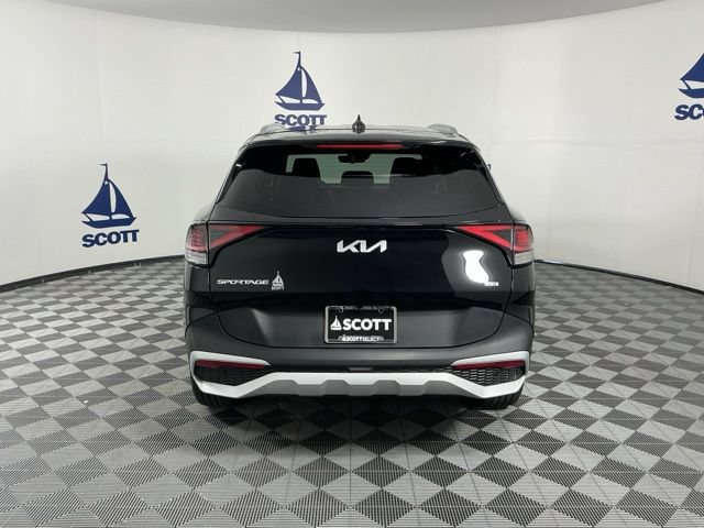 Used 2023 Kia Sportage EX AWD/4WD image 5