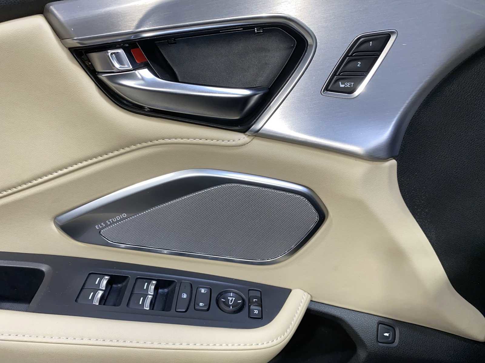 Used 2019 Acura RDX AWD w/ Technology Package image 23