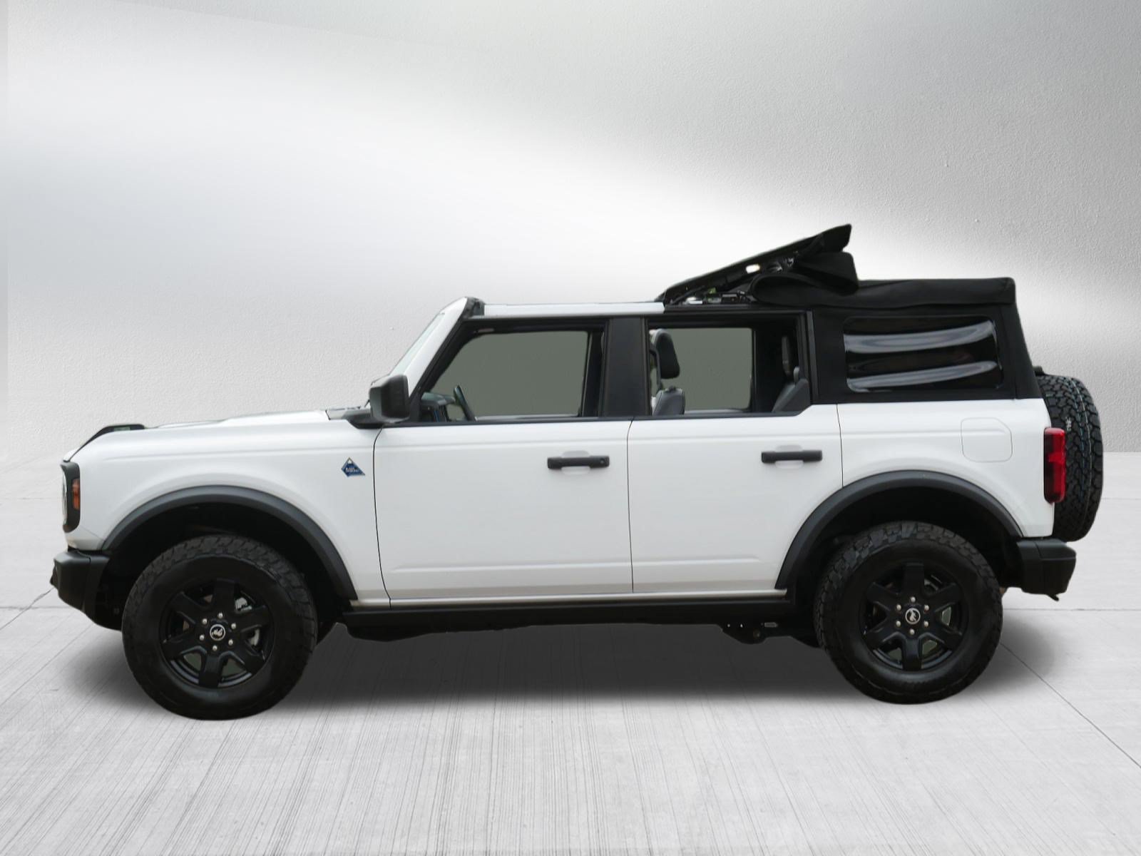 Used 2024 Ford Bronco Black Diamond AWD/4WD image 4