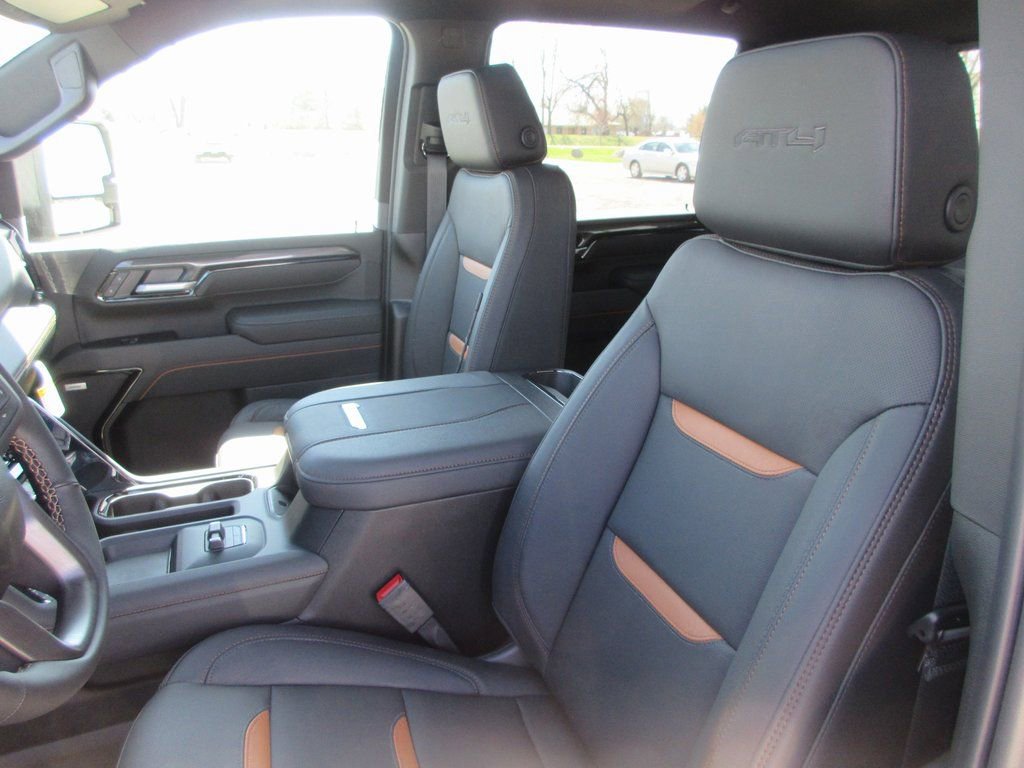 New 2026 GMC Sierra 3500 AT4 w/ AT4 Premium Plus Package image 14