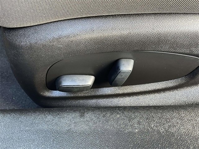 Used 2018 Chevrolet Camaro LT w/ Technology Package image 14