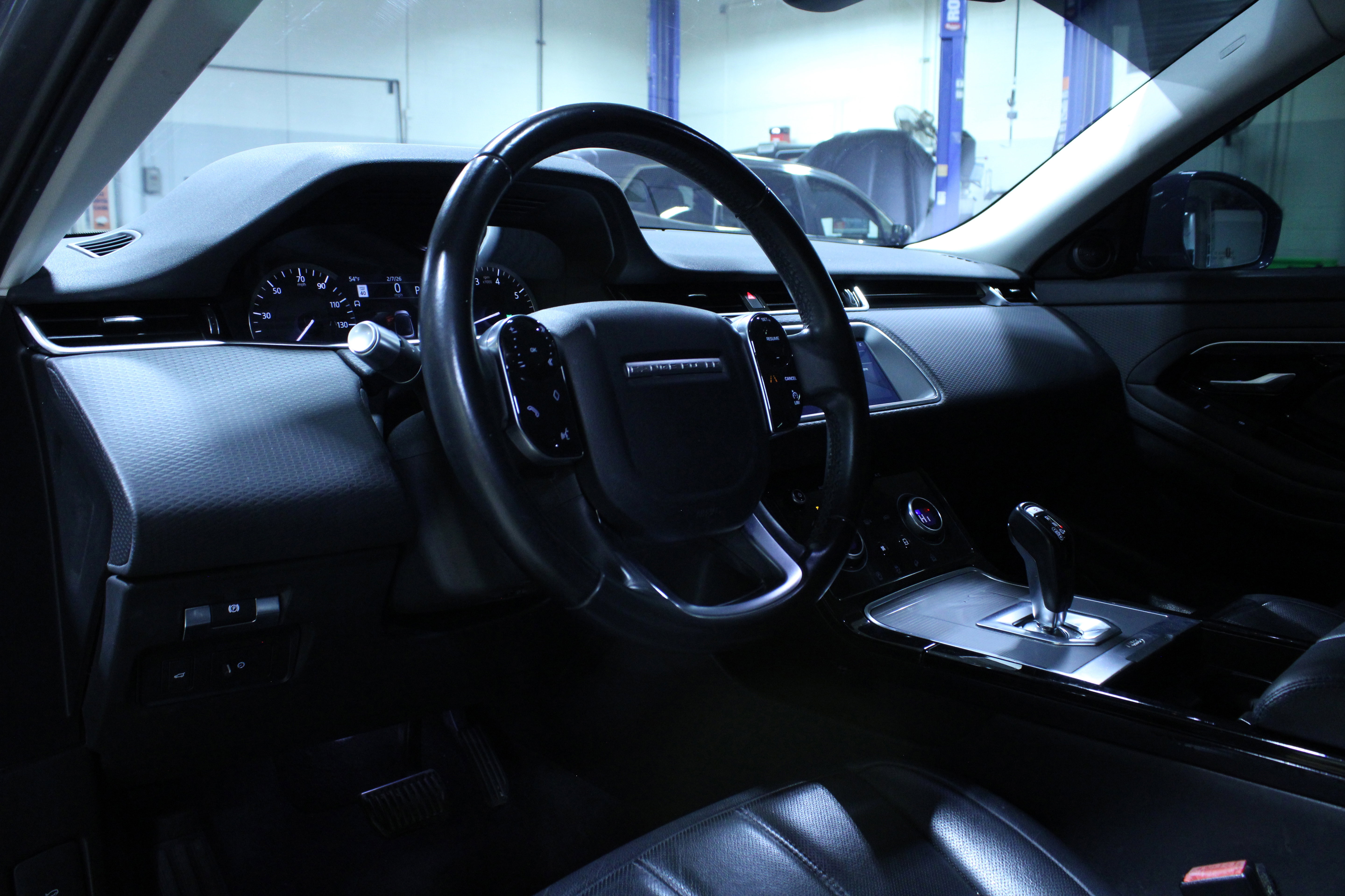 Used 2020 Land Rover Range Rover Evoque S image 9