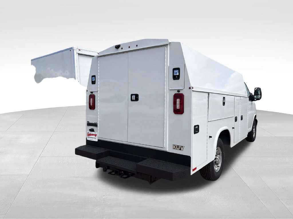 New 2026 Chevrolet Express 3500 w/ Power Convenience Package RWD image 9