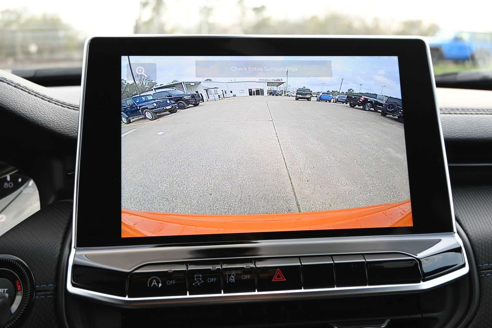 New 2026 Jeep Compass Latitude image 14