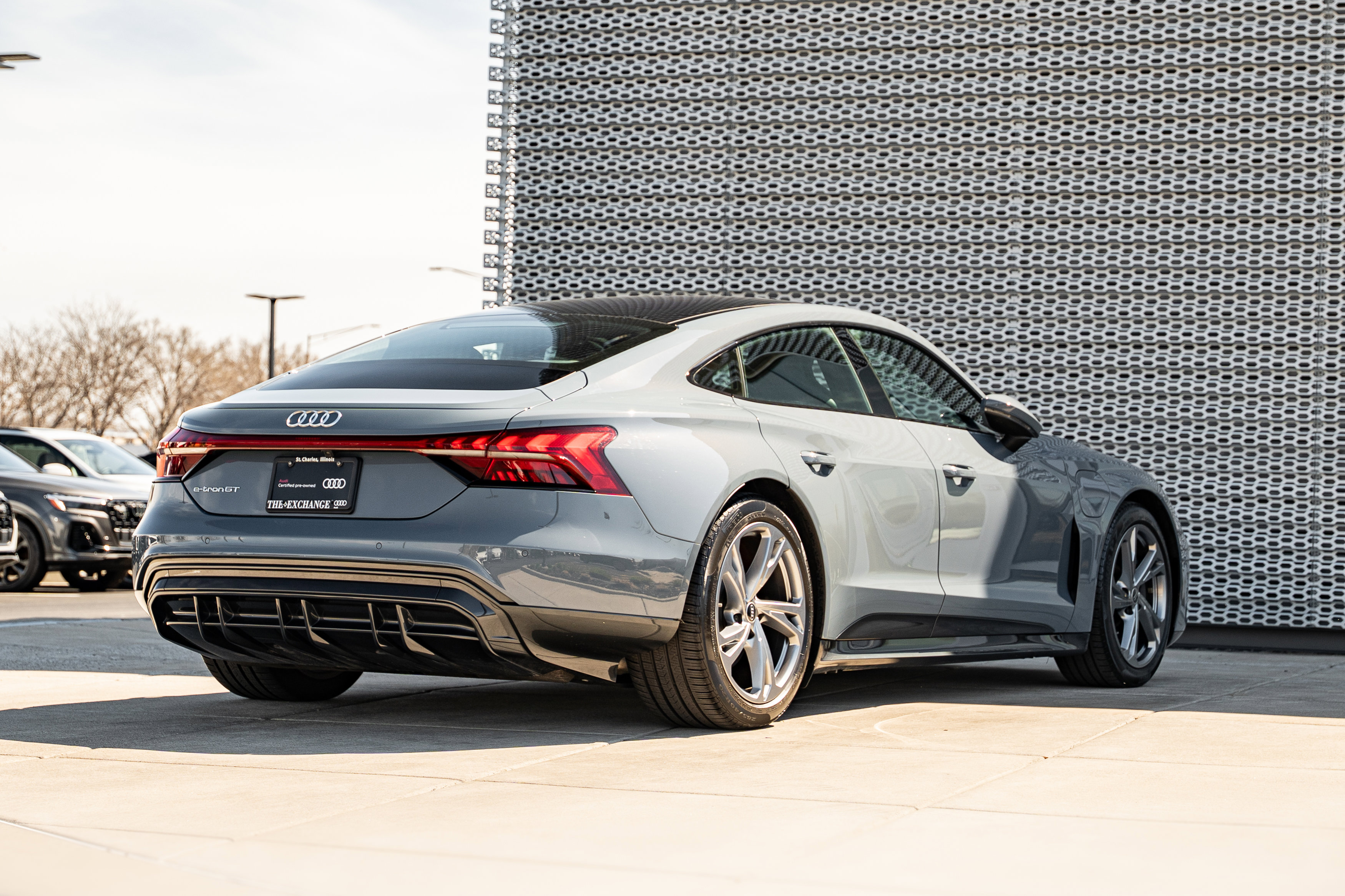 Certified 2023 Audi e-tron GT Premium Plus image 4