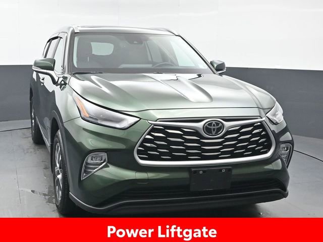 Certified 2023 Toyota Highlander XLE image 11