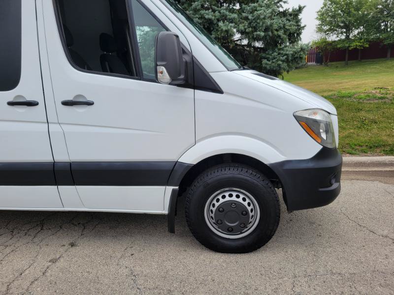 Used 2017 Freightliner Sprinter 3500 RWD image 51