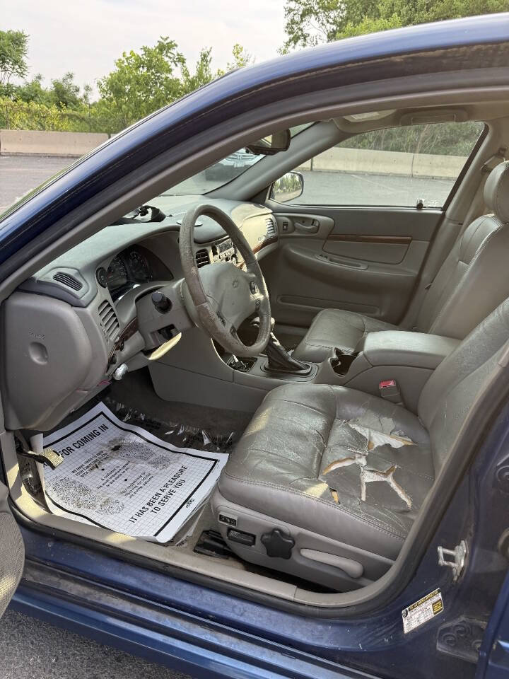 Used 2004 Chevrolet Impala LS w/ Preferred Equipment Group FWD image 11