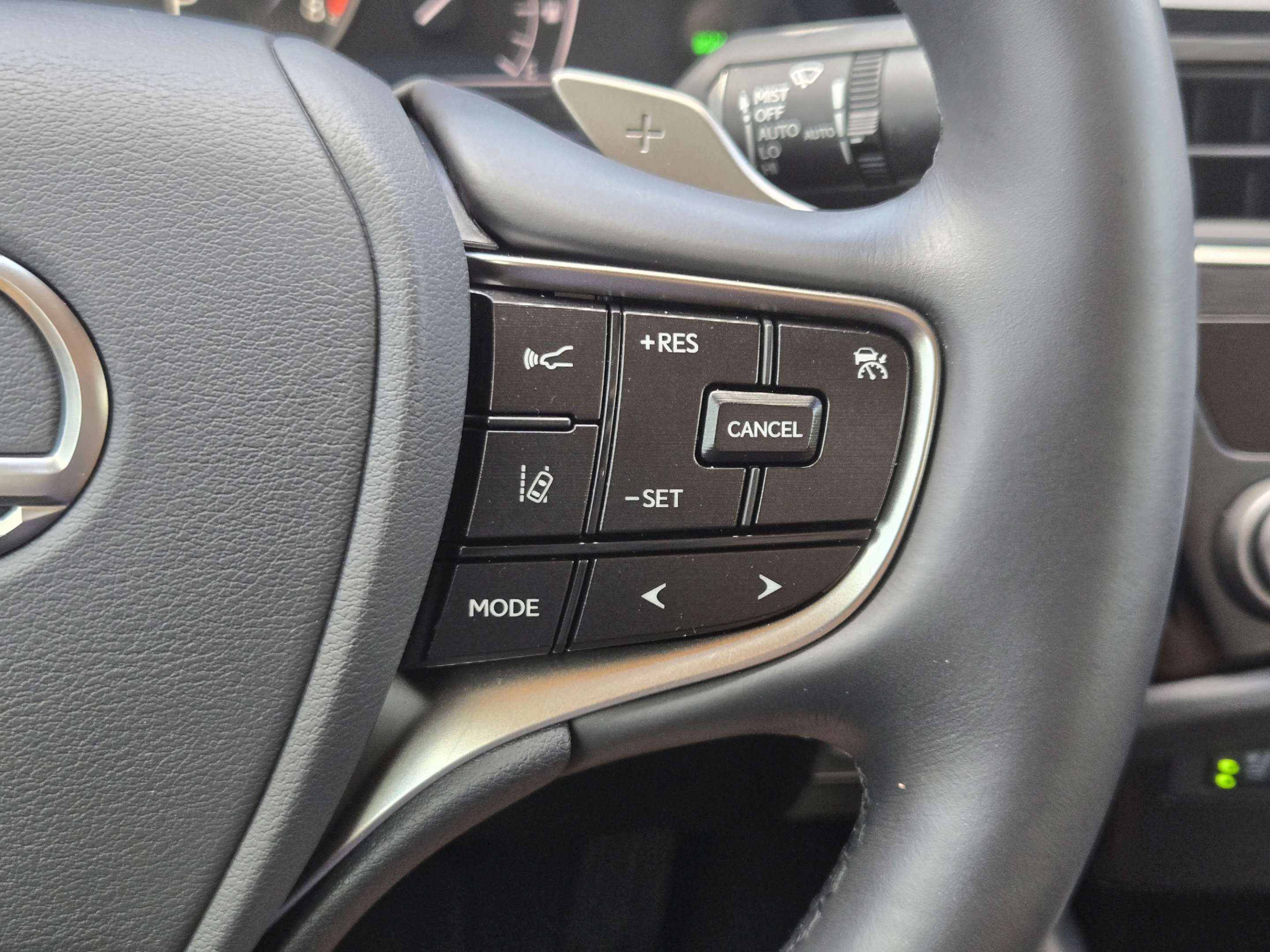Certified 2025 Lexus ES 350 w/ Premium Package FWD image 25