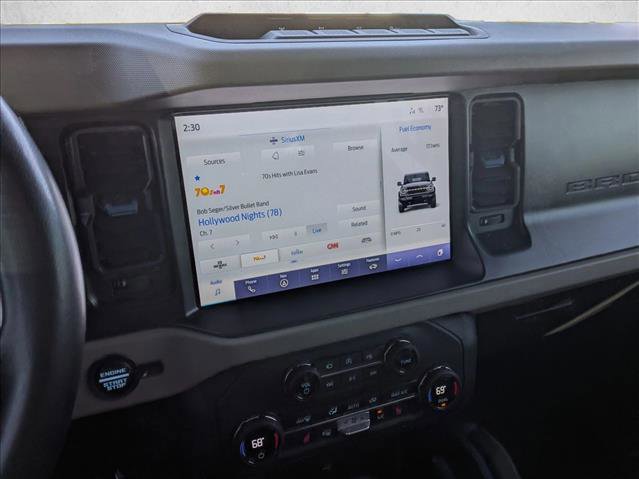 Used 2023 Ford Bronco Wildtrak image 16