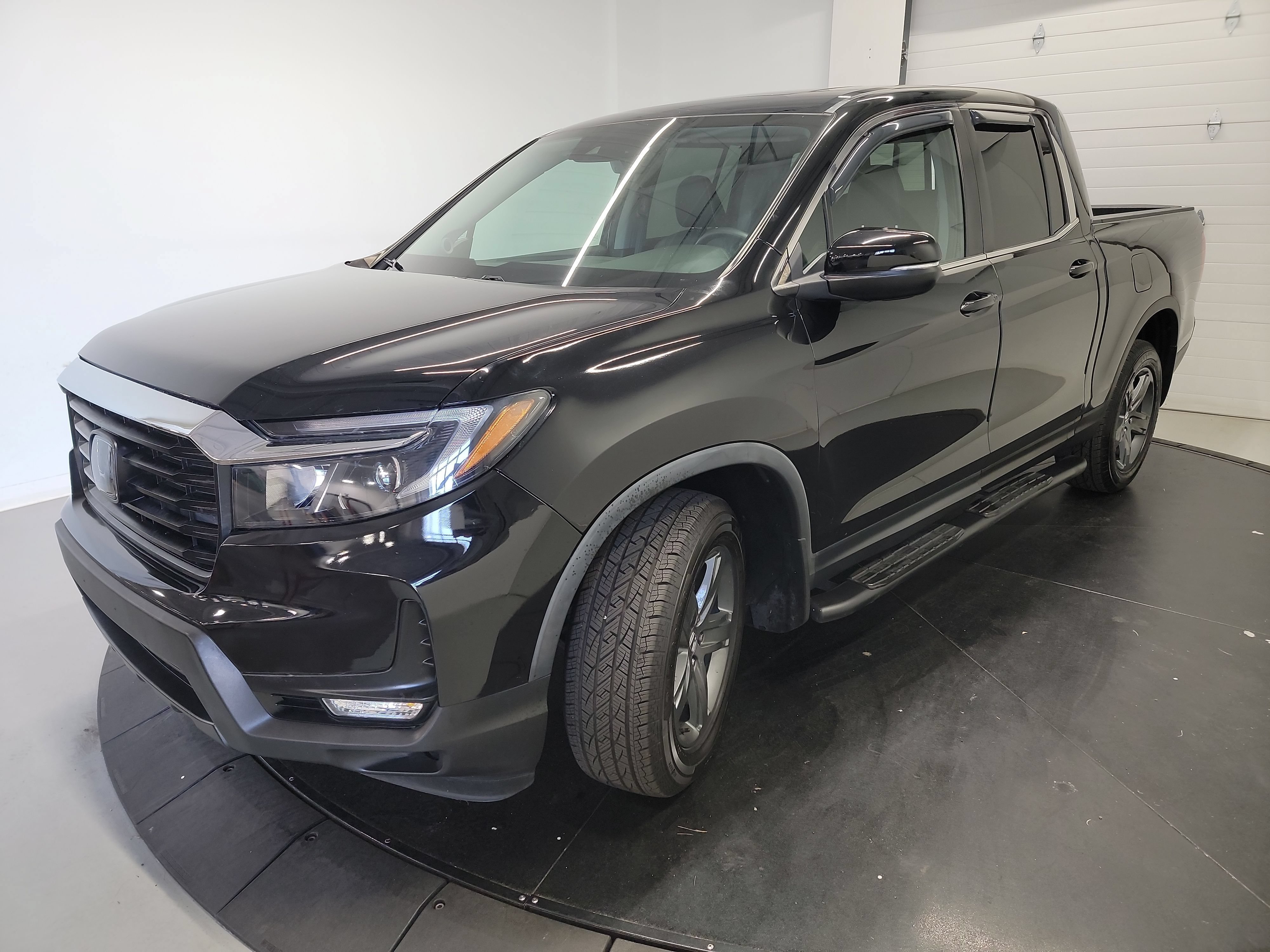 Used 2023 Honda Ridgeline RTL image 3