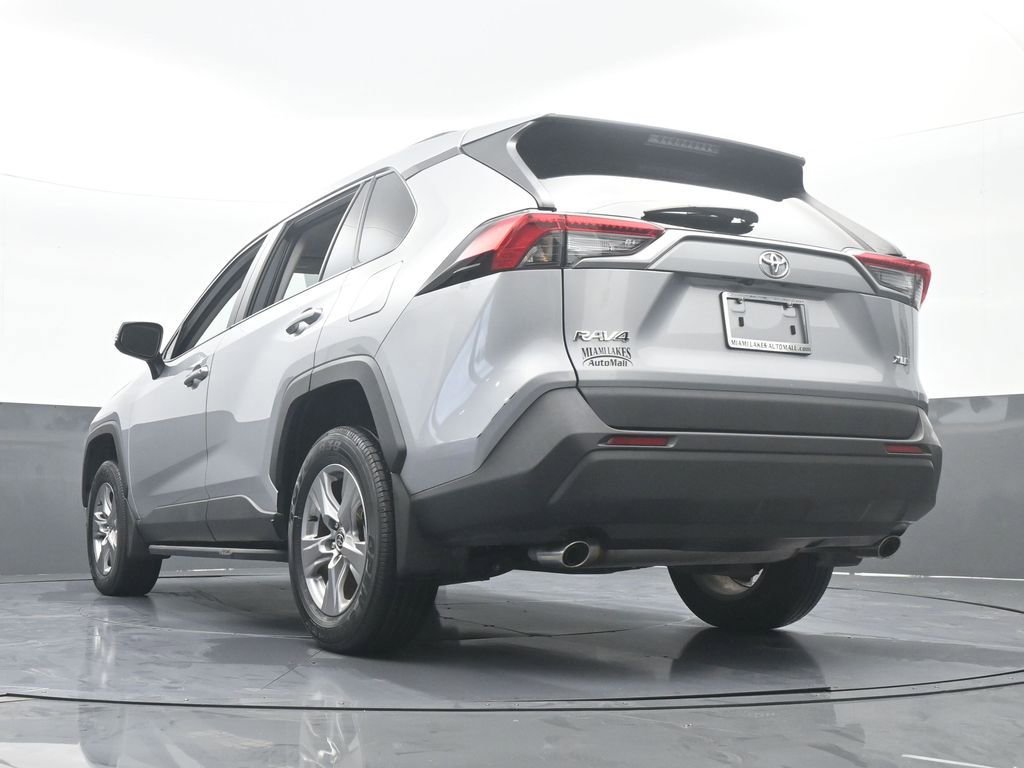 Used 2023 Toyota RAV4 XLE image 60