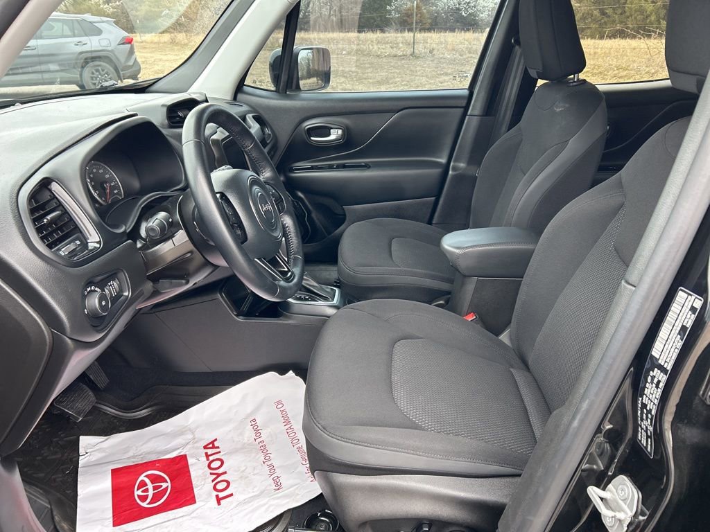 Used 2020 Jeep Renegade Altitude image 11