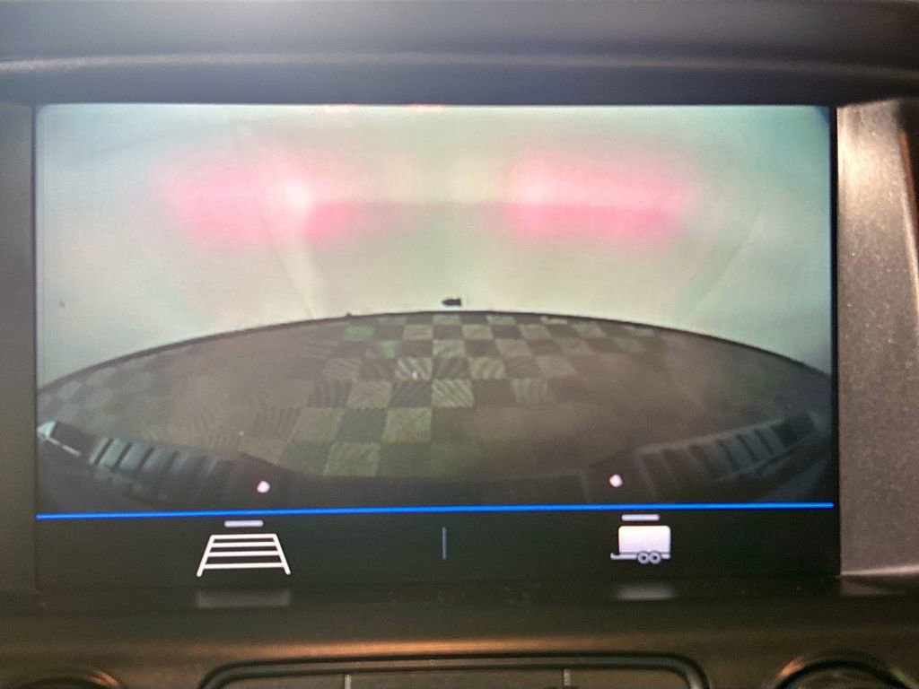 Used 2021 Chevrolet Colorado LT w/ Safety Package image 16