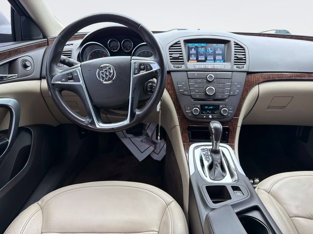 Used 2013 Buick Regal Leather image 16