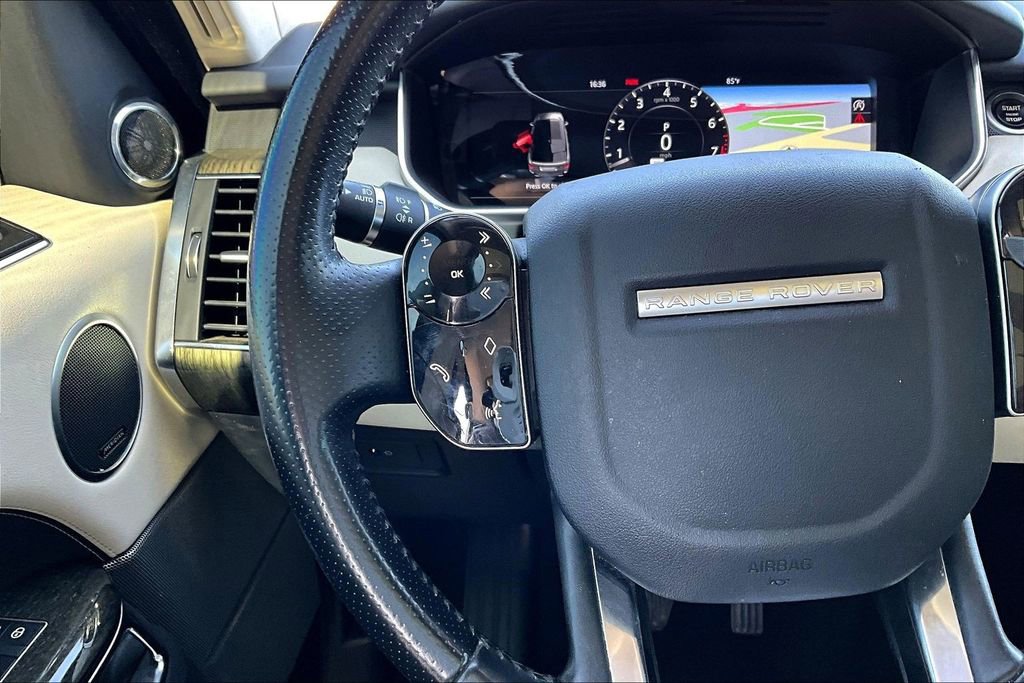 Used 2018 Land Rover Range Rover Sport HSE image 12