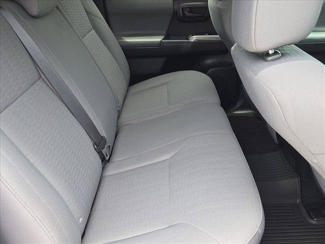 Used 2019 Toyota Tacoma SR5 AWD/4WD image 18