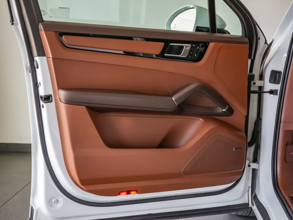 Certified 2023 Porsche Cayenne GTS image 13